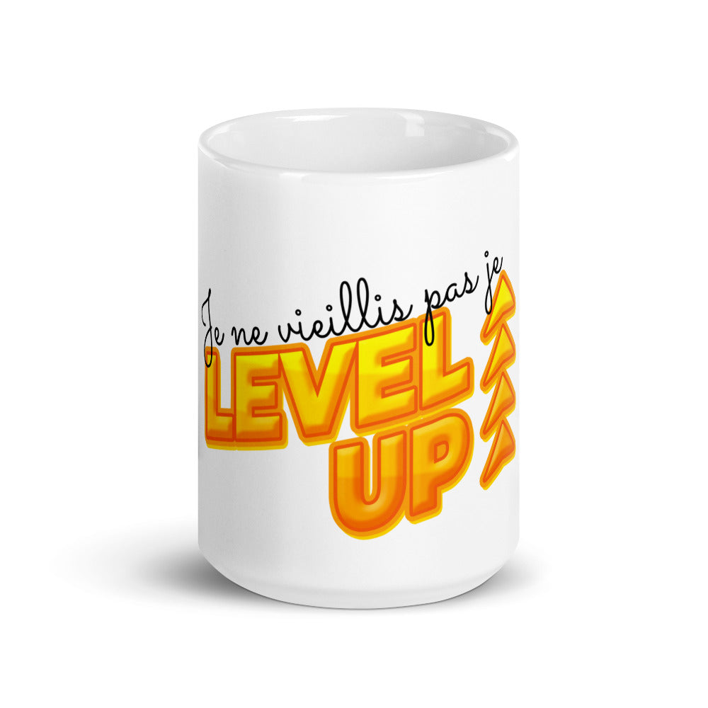 Mug Je ne vieillis pas je level-up